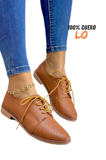 oxord cuero yury