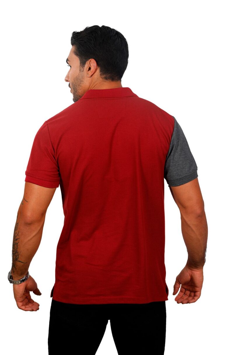 camiseta tipo polo vinotinto/cross 077C - Image 3